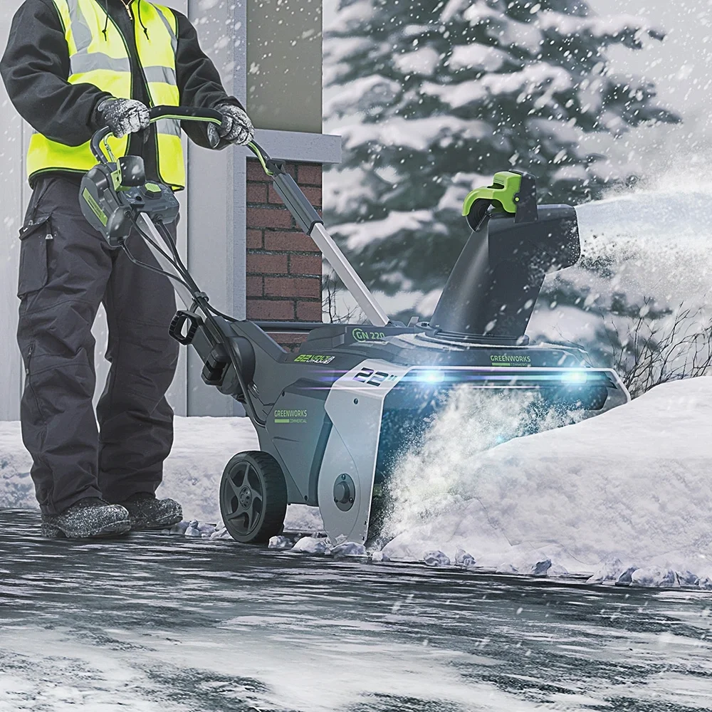 Снегоуборщик электр. Greenworks GD82ST