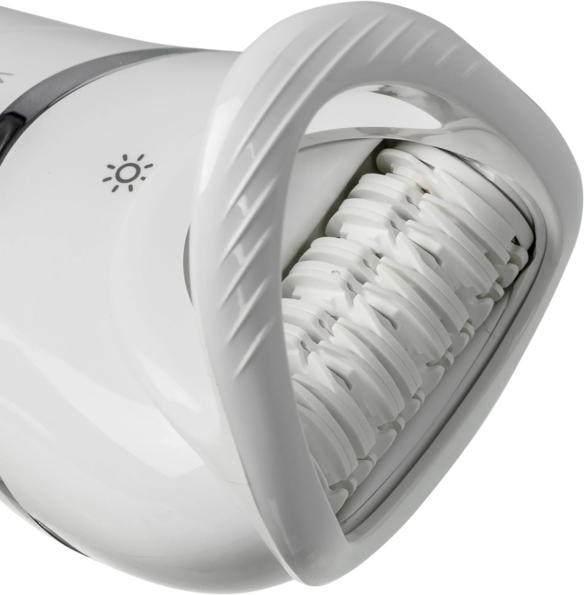 PHILIPS BRE710/00 Эпилятор,2 скорости, широкая головка, Wet&Dry, беспроводной, opti light, 4 аксессуара