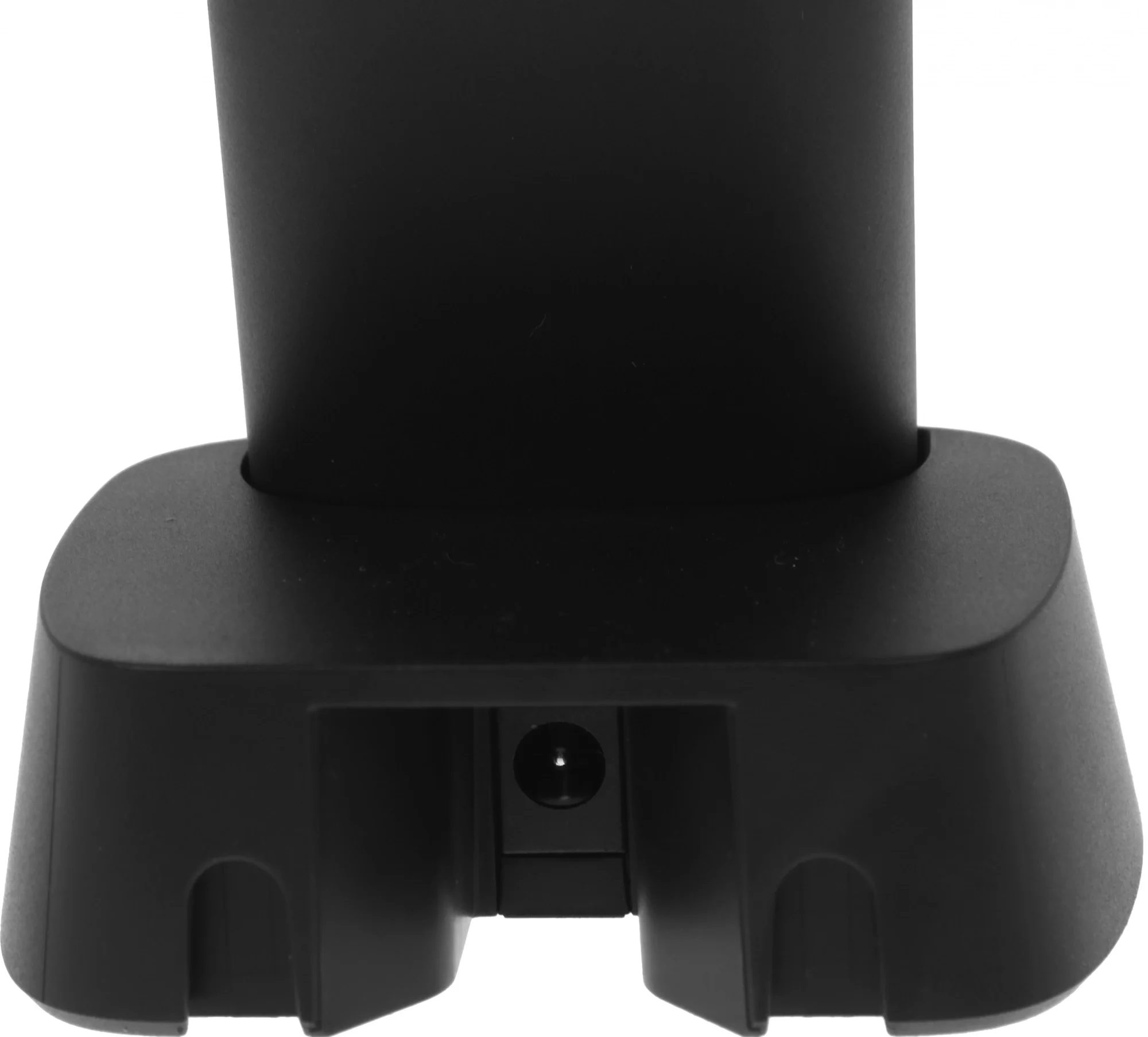Беспроводная телефонная IP-DECT-система YEALINK W71P (база W70B+трубка W71H) до 10 SIP-аккаунтов, до 10 трубок на базу, до 20 вызовов, шт