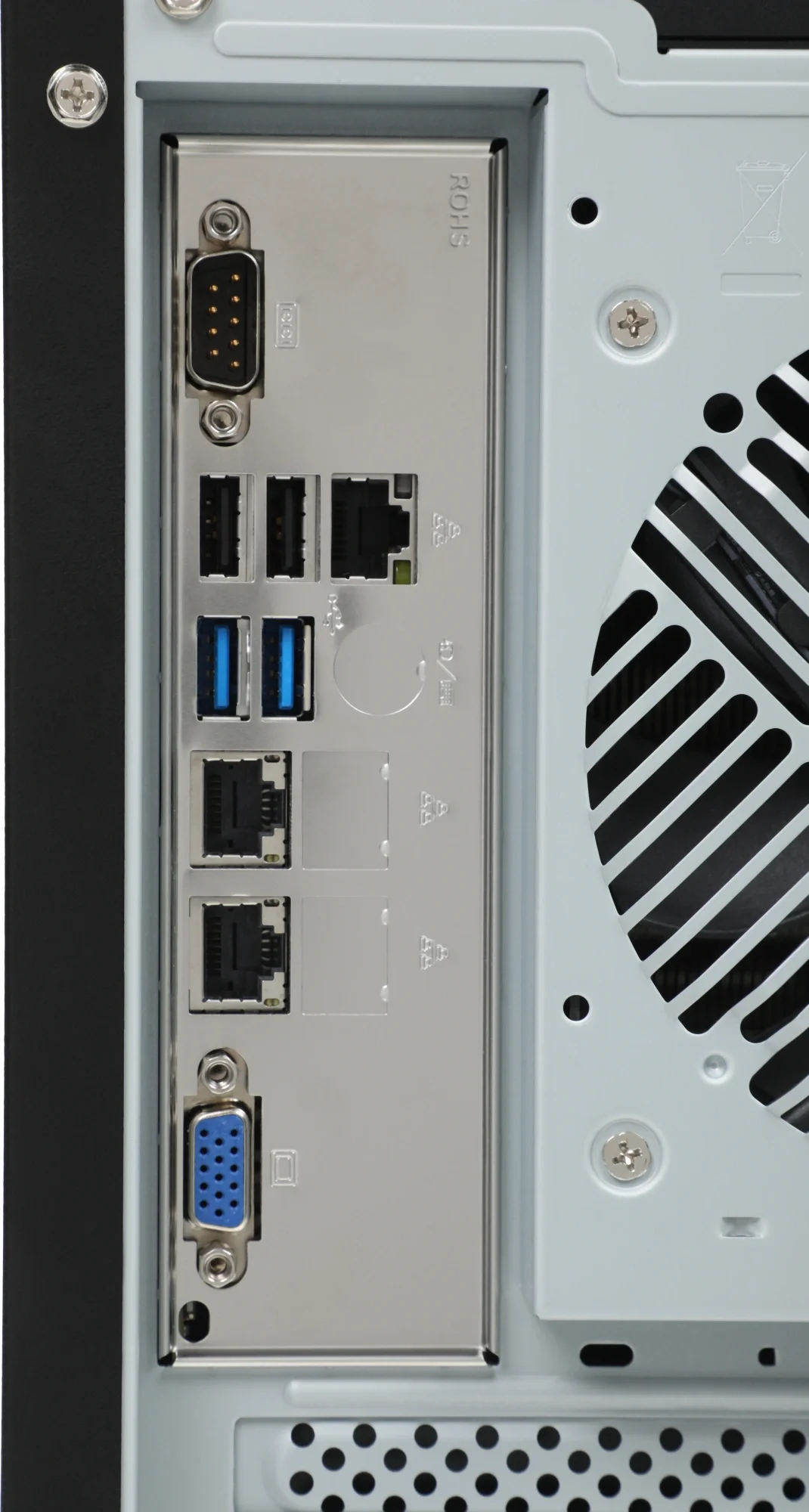 Сервер IRU Rock W9105P 1x5222 2x16Gb 1x1Tb M.2 SSD С621 AST2500 2xRJ45 1x650W w/o OS (2138524)