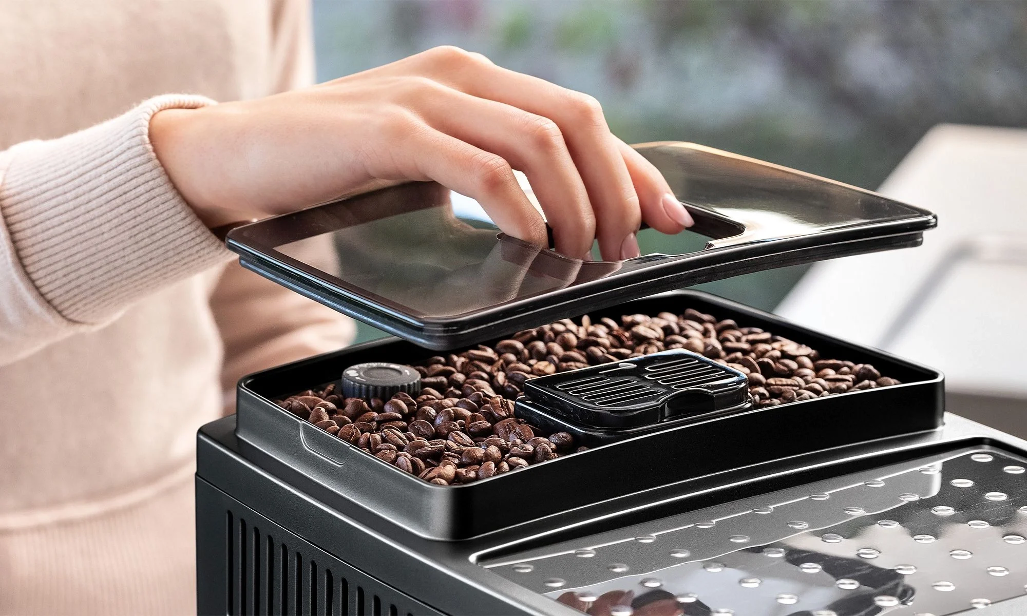 Кофемашина Delonghi Magnifica S ECAM22.110.B 1450Вт черный