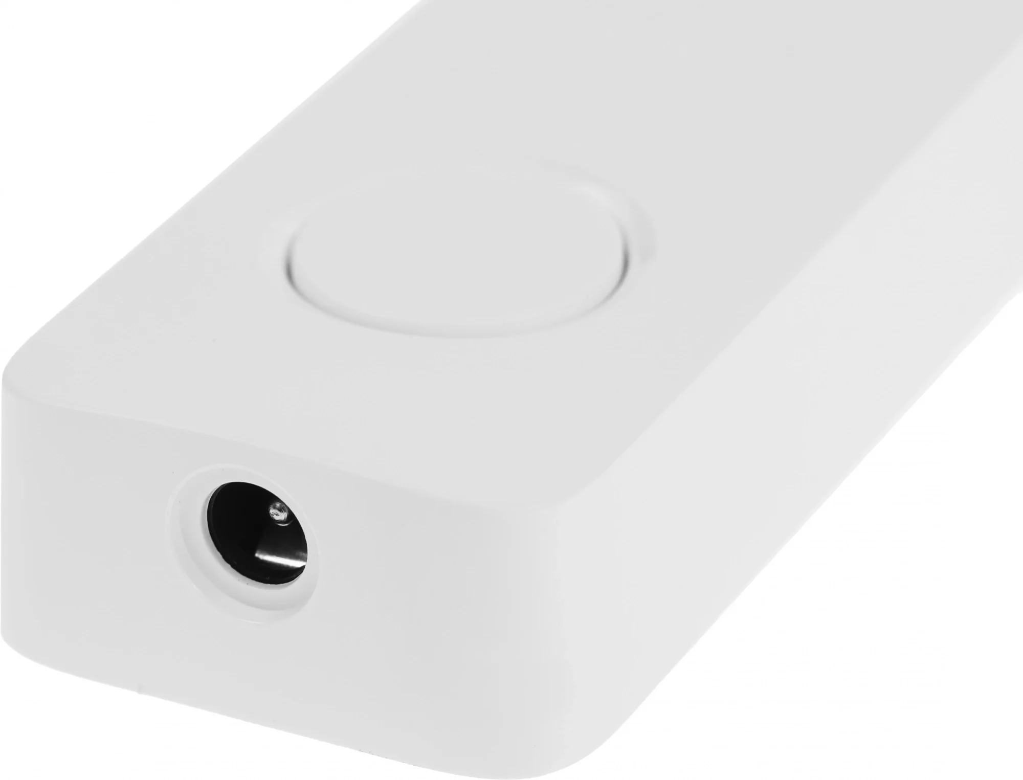 TP-Link Tapo L900-5 Умная светодиодная Wi‑Fi лента, Wi-Fi 2,4 ГГц, 802.11b/g/n, длина ленты: 5 м (кратность резки:10 см)