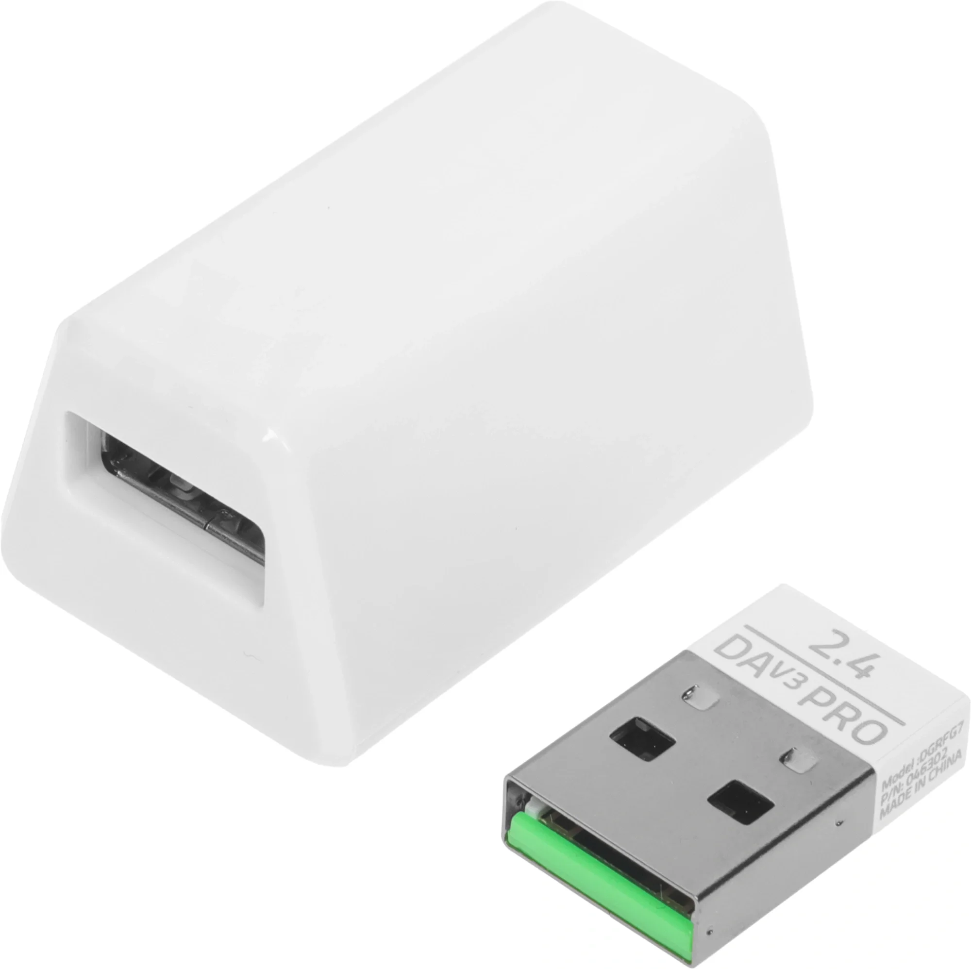 Мышь Razer DeathAdder V3 Pro белый оптическая 30000dpi беспров. USB-C 5but (RZ01-04630200-R3A1)
