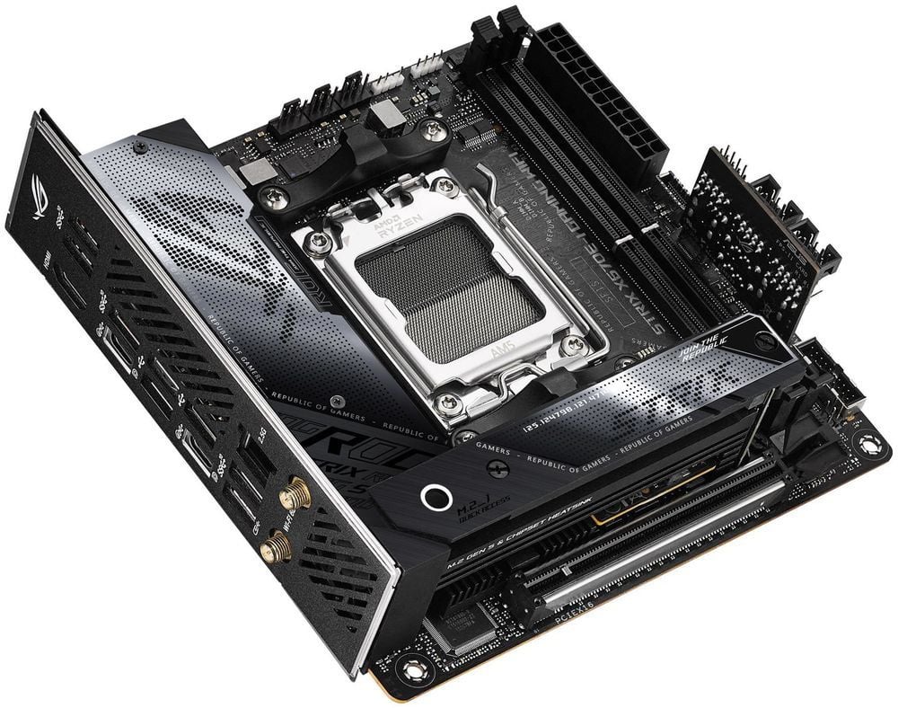 Материнская плата Asus - ROG STRIX X670E-I GAMING WIFI, ATX, AMD X670, 1xAM5, 2xDDR5 до 64ГБ, 1x2.5GbE, audio, M.2, Wi-Fi, Bluetooth, HDMI, 2xSATA, 3xUSB2.0, 5xUSB3.2, 2xUSB3.2 Type C, ROG STRIX X670E-I GAMING WIFI