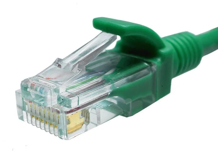 Патч-корд Suprlan 10-0156, UTP Cat.5E, 0.5м, зелёный