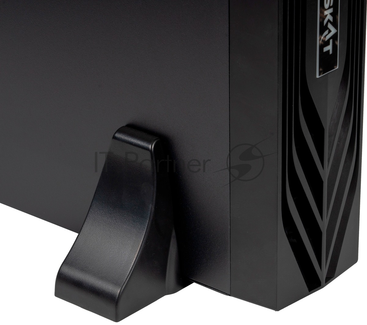Источник бесперебойного питания Бастион SKAT-UPS 3000-RACK-ON-6X9-E P3 / 3000 ВА / 3000 Вт / 8 x IEC 320 C13, 1 x IEC 320 С19