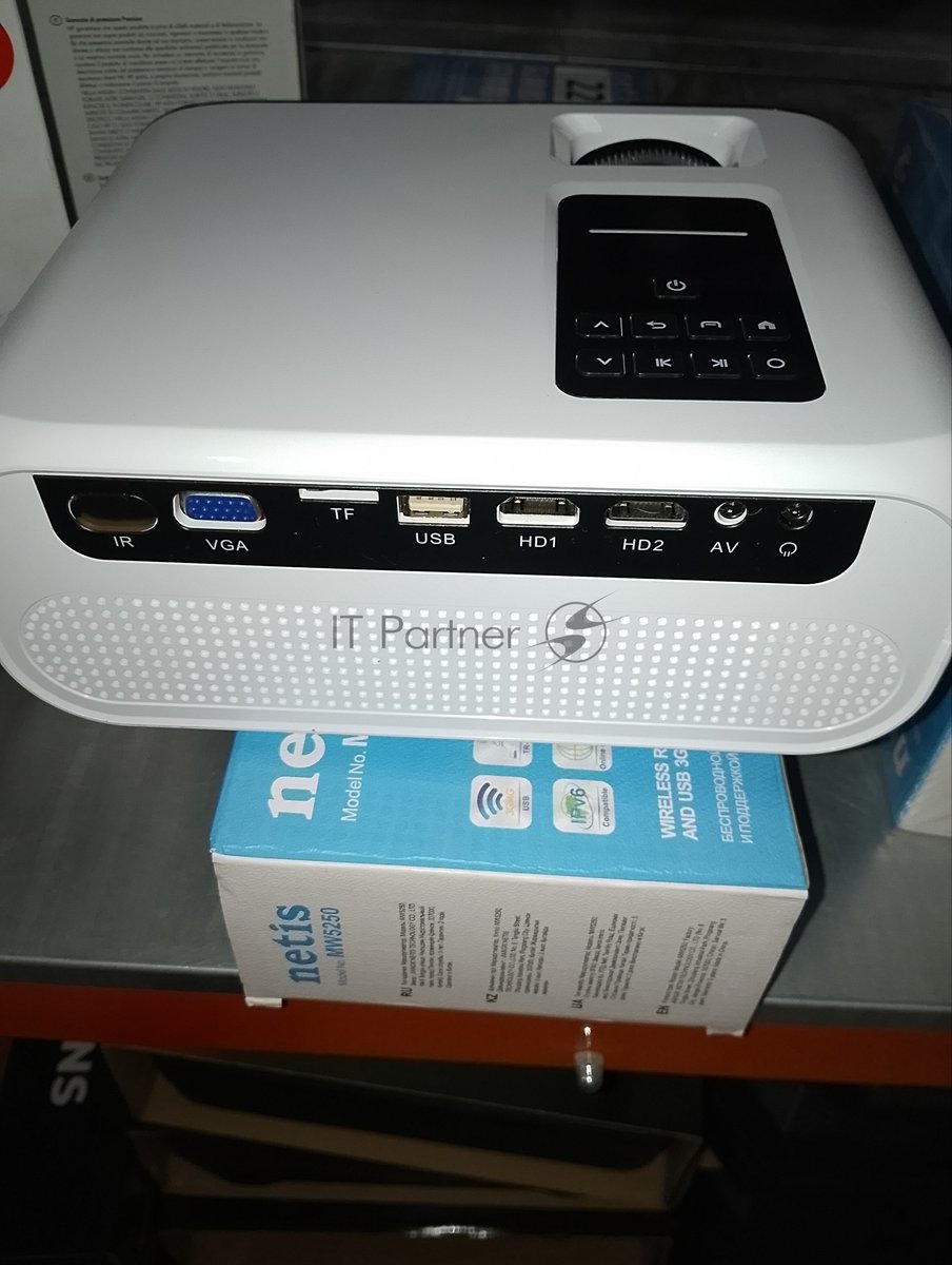 (Из ремонта) Проектор ROMBICA RAY BOX W1 MPR-W760ROMBICA [Cм.описание!]