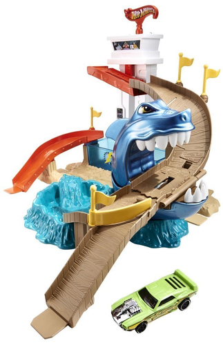 Набор игровой Hot Wheels Сити Поединок с акулой BGK04
