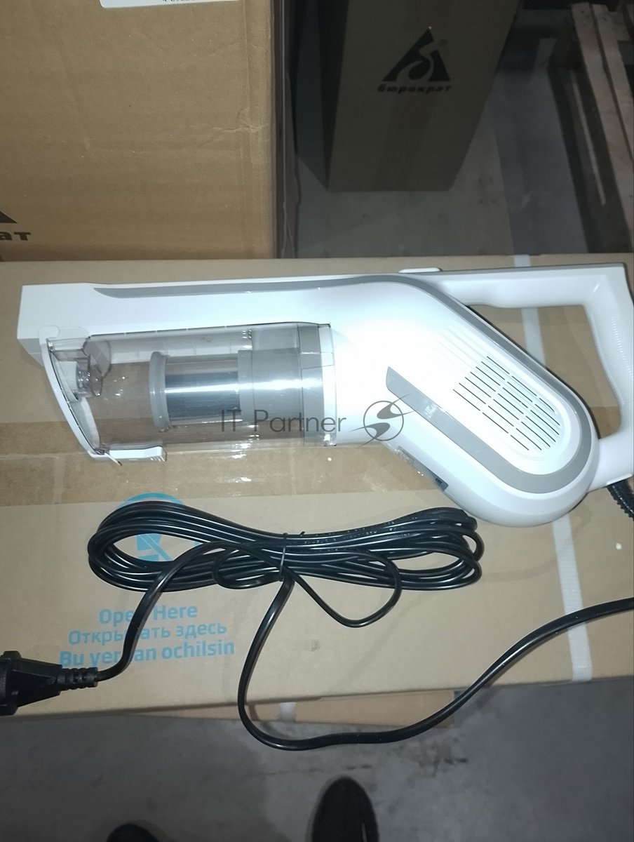 (Б/У) Вертикальный пылесос ROMBICA Weight 1.6 кг NHS20D03 [Cм.описание!]