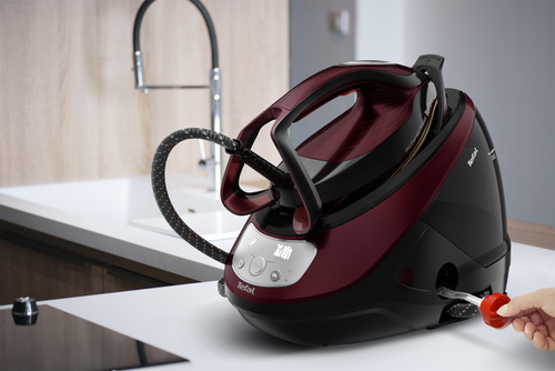 1830007725 Парогенератор Tefal Pro Express Protect  GV9230E0 2600Вт черный/бордовый