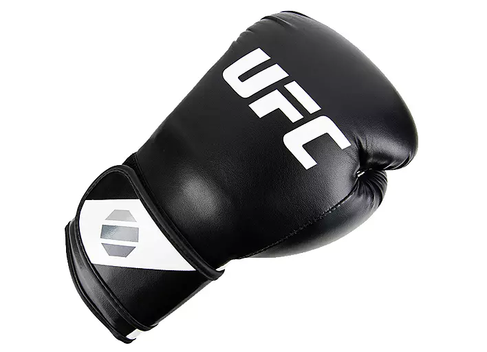 UFC Pro Fitness Перчатки тренировочные для спарринга черные – 8 Oz