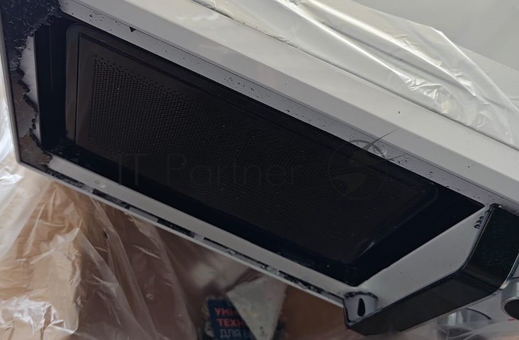 (На запчасти) Микроволновая печь Centek CT-1550 белый, 20 л, 700 Вт, переключатели - поворотный механизм
