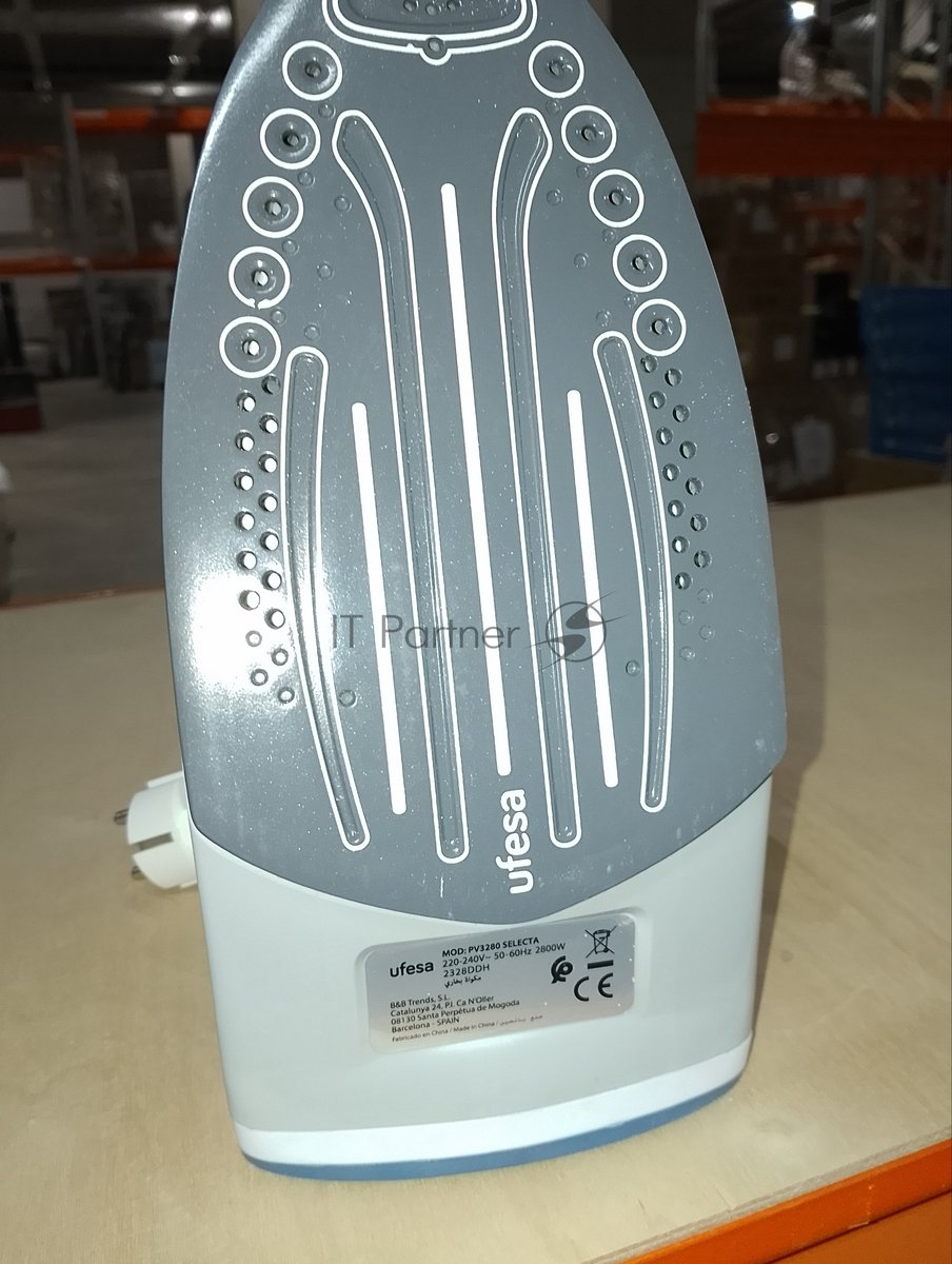 (Поврежденный товар) Утюг UFESA PV3280 SELECTA BLUE [Cм.описание!]
