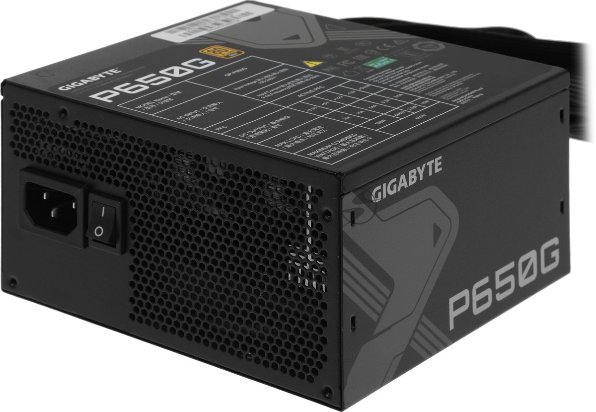 Блок питания GIGABYTE GP-P650G PG5, 650Вт, 80+ Gold, 120мм, немодульный, черный