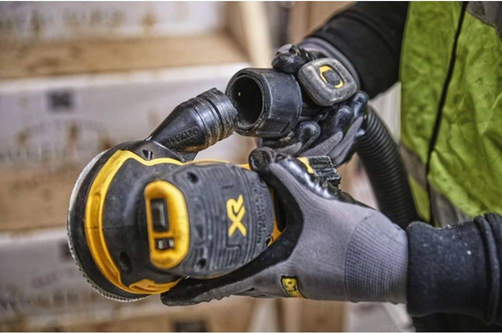 DEWALT Эксцентриковая шлифмашина DCW210N D125мм аккум.