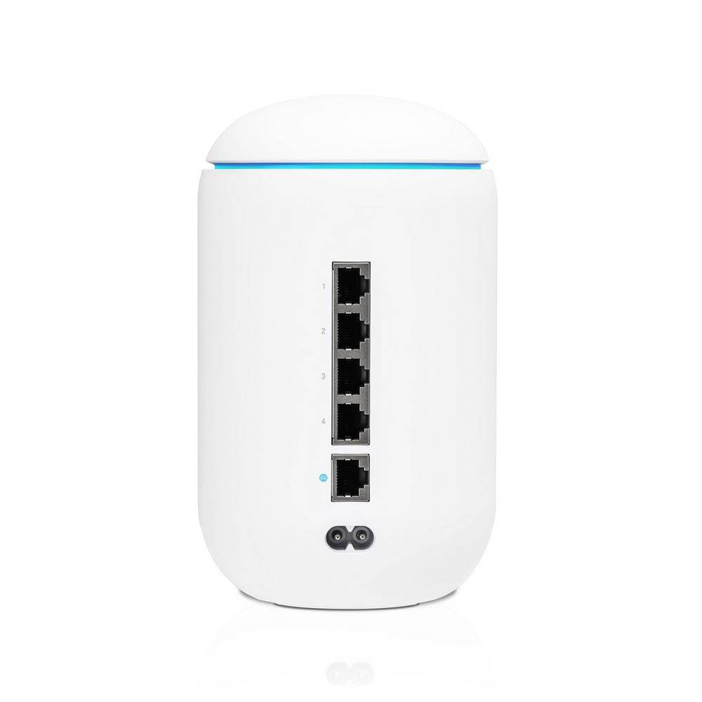 UBIQUITI UniFi Dream Machine |UDM| многофункциональное устройство, объединяющее маршрутизатор, |UDM| точку доступа Wi-Fi, коммутатор и контроллер