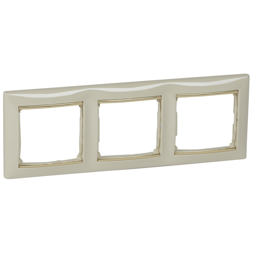 Рамка Legrand 774153 Valena CLASSIC - 3 поста, горизонтальный монтаж,  слоновая кость/золотой штрих
