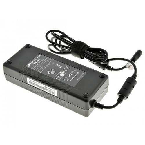FSP NB150 <PNA1500202> блок питания FSP NB 150 (19V,  150W)+9 сменных разъёмов