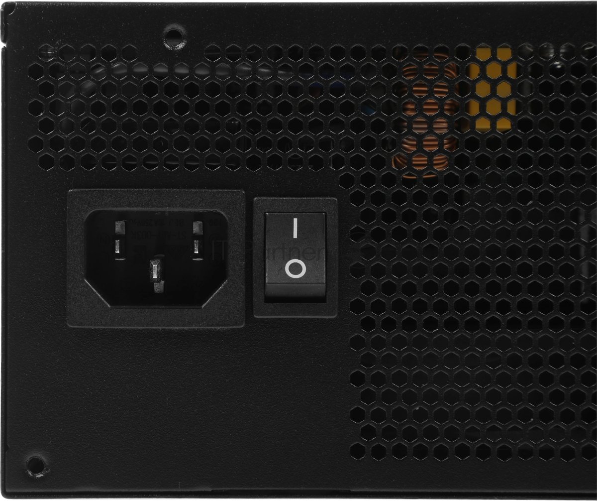 Блок питания GIGABYTE GP-P650G PG5, 650Вт, 80+ Gold, 120мм, немодульный, черный