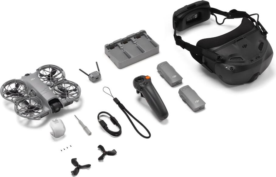Квадрокоптер DJI Neo 2 Motion Fly More Combo