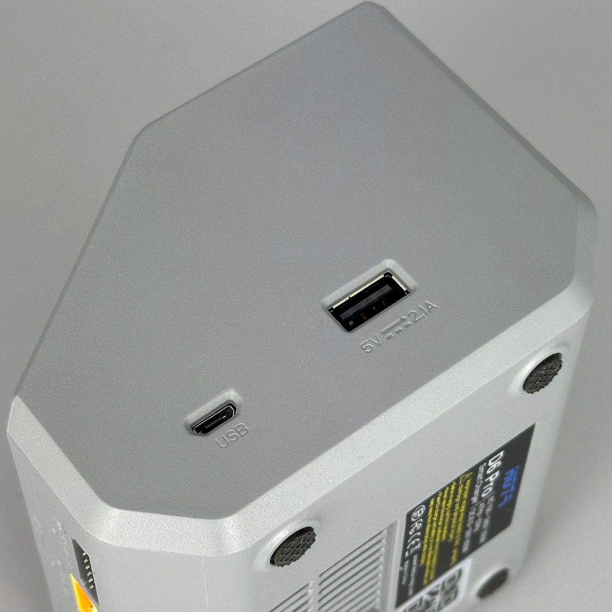 Зарядное устройство HOTA D6 PRO (Серая)