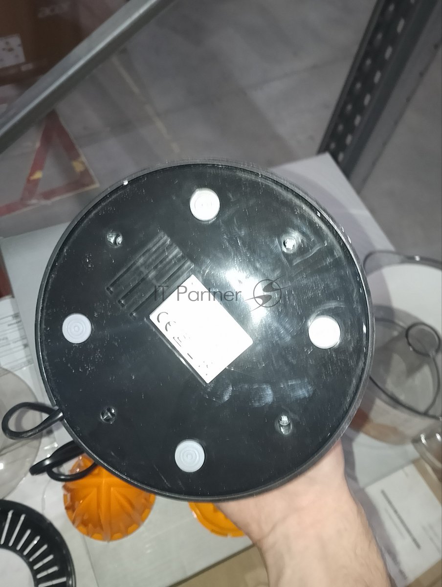 (Поврежденный товар) Соковыжималка SCARLETT SC-JE50C09 BLACK [Cм.описание!]