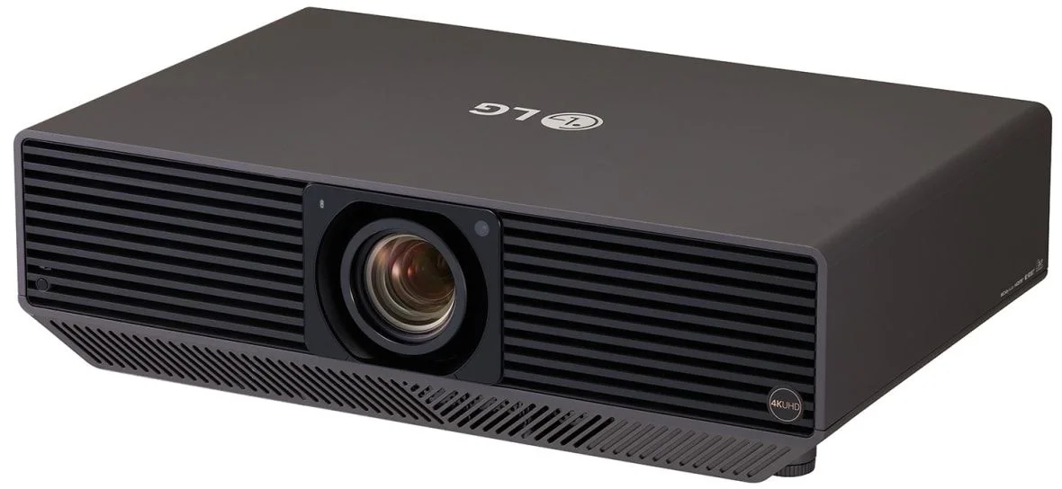 Проектор LG ProBeam  BU70QGA  DLP, 7000 Лм,3000000:1;4K UHD(3840х2160);TR 1.53-2.45:1;LensShift V+60%;H+/-28;АвтоФокус