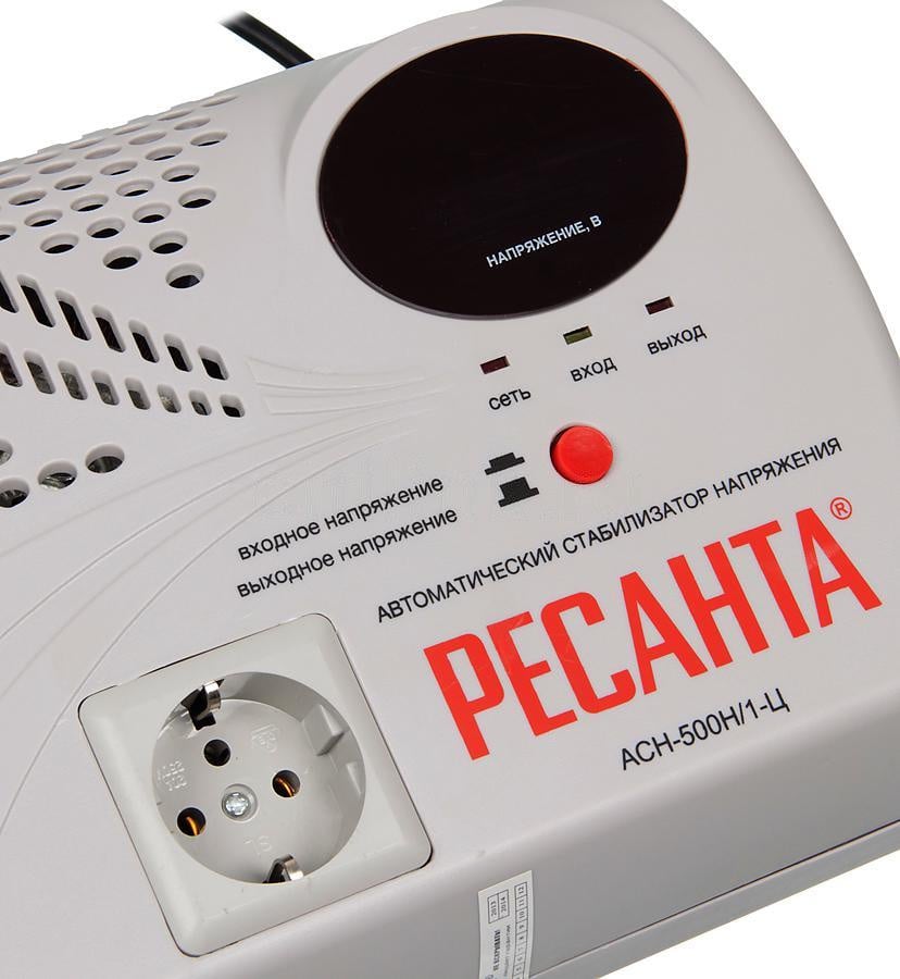 Стабилизатор напряжения Ресанта 63/6/9, 500 ВА, 140-260В, дисплей