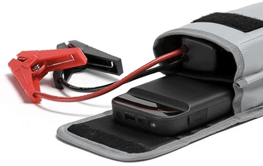 70mai Jump Starter  <Midrive PS01> Автомобильное пусковое устройство (12V, пусковой  ток 250A, 11100mAh)