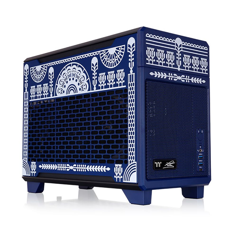 Корпус Thermaltake TR100 Koralie Edition/Cobalt Blue/No Win/SPCC/PCIE_4.0_Riser Cable/Power Extension Cord/Color Box