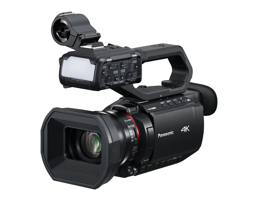 Ручной камкордер Panasonic [AG-CX20EJ] 4K 1/2.5"" MOS сенсор, 4Kp60, зум 24х, оптическая стабилизация изображения, 10-битные кодеки (AVCHD, HEVC, AVC-Intra), поддержка контейнера P2 MXF, запись на карты SDXC V90, NDIHX в комплекте, SRT, встроенный Wi-Fi