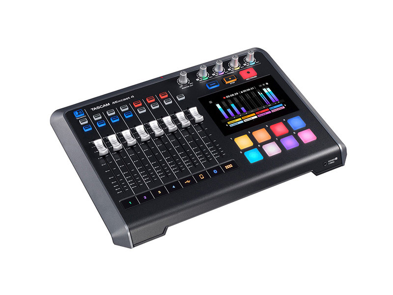 Аудиоинтерфейс USB [MIXCAST4] Tascam [Mixcast 4] для подкастов, АЦП/ЦАП: 24 бит/48 кГц, 20-20000 Гц, S/N: 101 дБ, THD: 0,003%, 4xCombo XLR/TRS микр.входа, 2x1/4"TRS лин.входа/2x1/4"TRS лин.выхода, 4x1/4"TRS выхода для наушников, память: SDHC/SDXC, USB-С