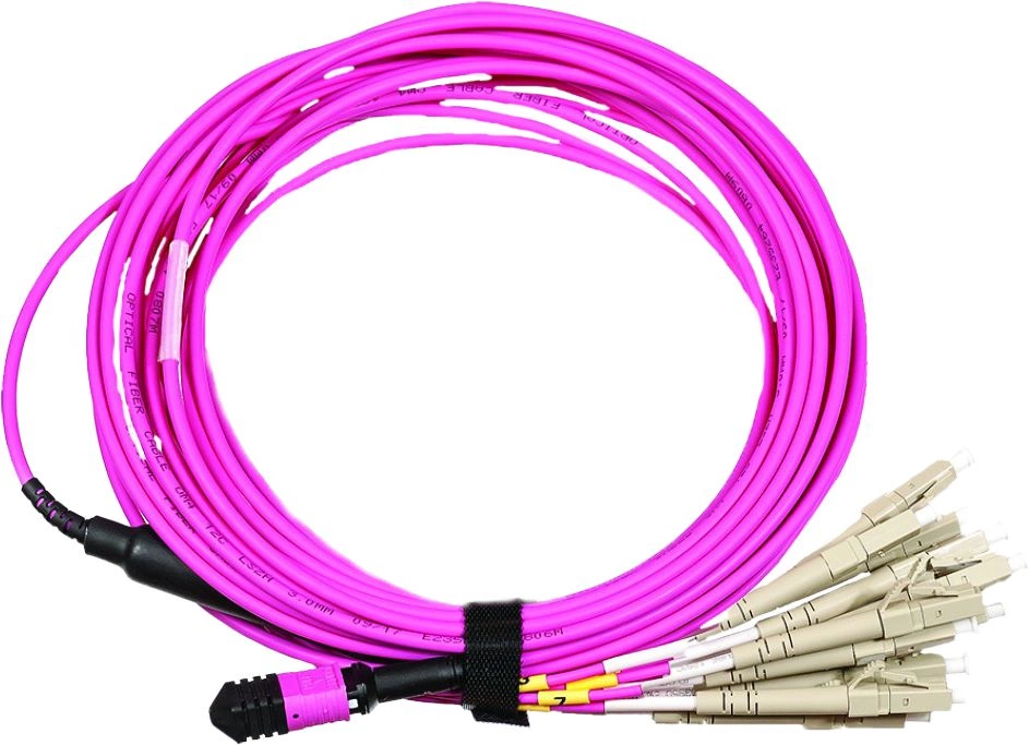 Компактная MPO кассета Компактная MPO кассета OM3, 12xLC, тип B, низкие потери, черная