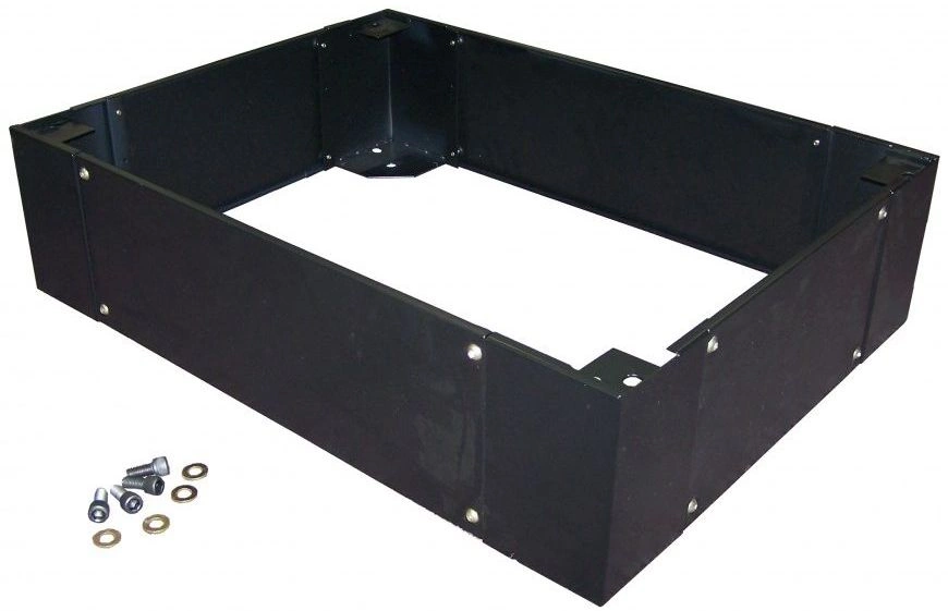 Цоколь TWT (TWT-CBB-PL-6X8-1) для шкафов Business 600x800. высота - 100 мм
