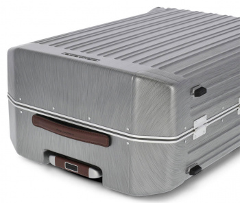 Чемодан Piquadro PQ LM (BV4428PQLM/NCU) 51x75x28см 89л. 5.59кг. поликарбонат/натур.кожа темно-серый