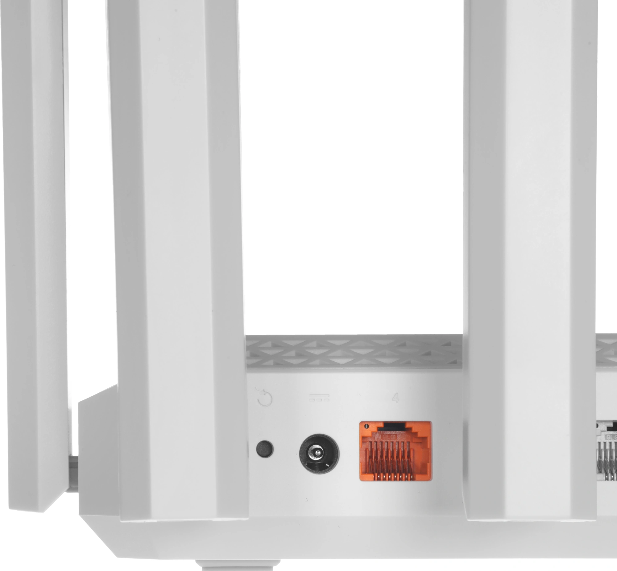 Роутер беспроводной Keenetic Netcraze Hero 5G (NC-4110) AX3000 10/100/1000/2500BASE-TX/4G cat.12 белый