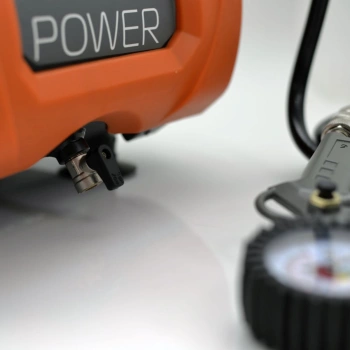 Автомобильный компрессор Berkut Smart Power SAC-280 180л/мин шланг 3.1м