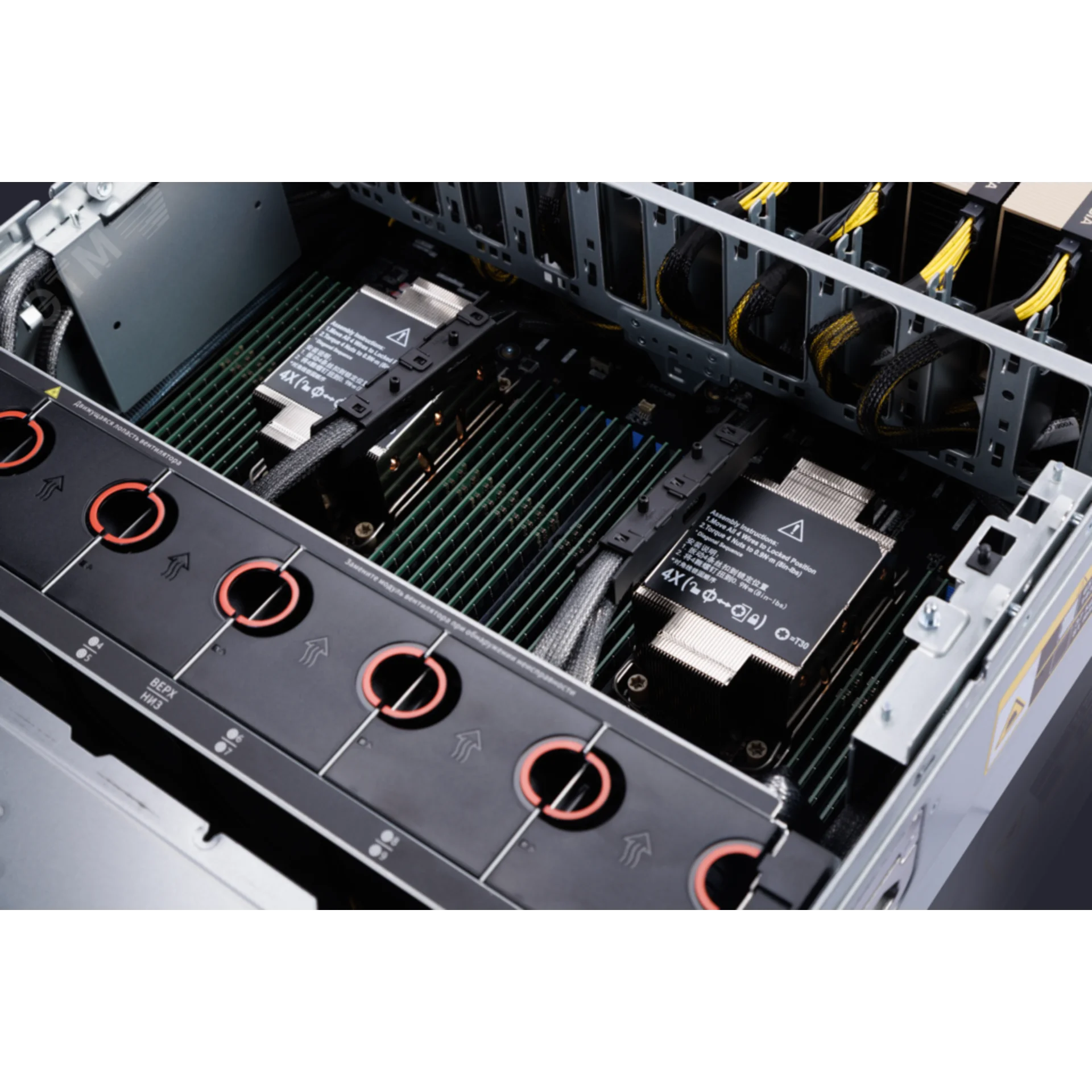 Серверная GPU платформа YADRO G4208P G3