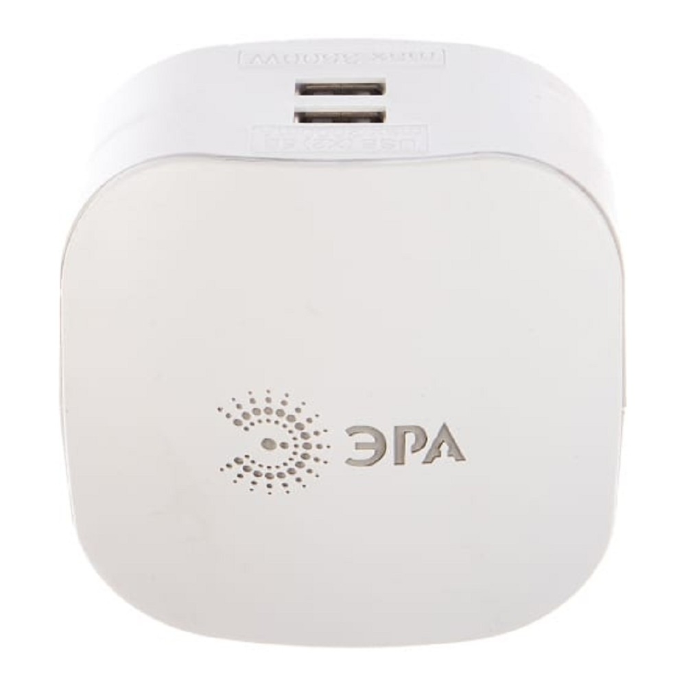 ЭРА Б0015243 Разветвитель электрический SP-3e-USB-2A на 3 розетки + 2 USB с заземлением со шторками 16А белый