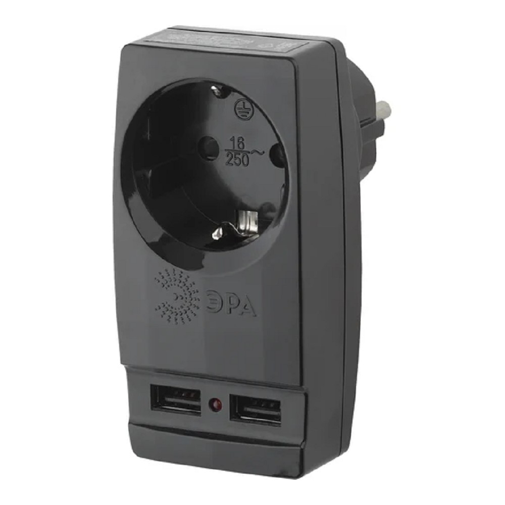 ЭРА Б0026333 Адаптер "Polynom" SP-1e-USB-B 1гн 220V + 2xUSB 2100mA,  c заземл, (черный)