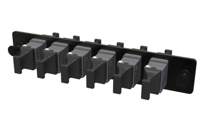 RNAP6MHU4 Адаптерная планка DKC с установленными 6xMTP адаптерами aligned key цвет адаптера серый, OM4,  1/2  HU  1 шт