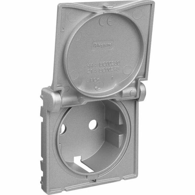 Legrand 754842 Valena LIFE. Лицевая панель розетки 2К+З  с крышкой. Алюминий
