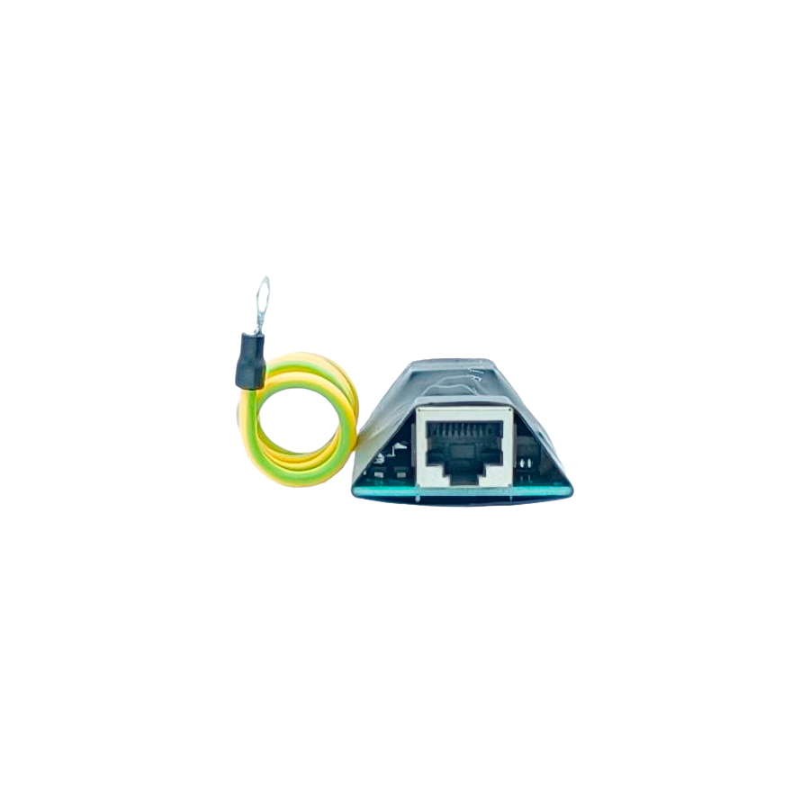 Бескорпусное устройство грозозащиты линий Ethernet + PoE на 1 канал/ Бескорпусное устройство грозозащиты линий Ethernet + PoE на 1 канал (УЗИП). Класс II. Защищает PoE оборудование, подключенное к линиям Ethernet от наведенного напряжения высоких энергий. Скорость передачи данных: 10/100/1000 Мбит/c. Стандарты PoE: IEEE802.3 af/at/bt до 90W. Защищаемые контакты: 1-8. Номинальное рабочее напряжение Un - 48V DC. Максимальное рабочее напряжение Um - 58V DC. Номинальный ток разряда  In - до 5kA. Мак