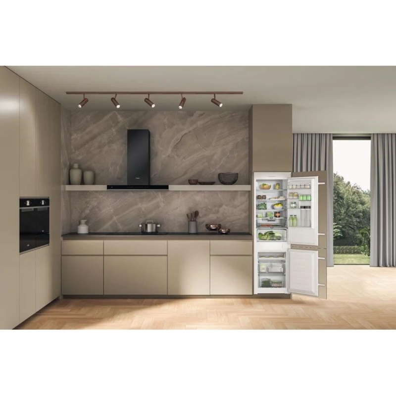 Встраиваемый холодильник Whirlpool, 177х54.5х54 см, 182/68 л, инверторный компрессор, Full No Frost, автоматическая разморозка, зона свежести, перенавешиваемые дверцы, скользящие направляющие, LED освещение Италия
