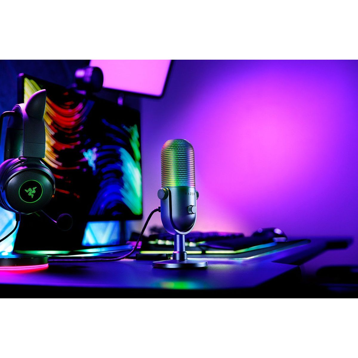 Микрофон Razer Seiren V3 Chroma - Black/ Razer Microphone Seiren V3 Chroma - Black