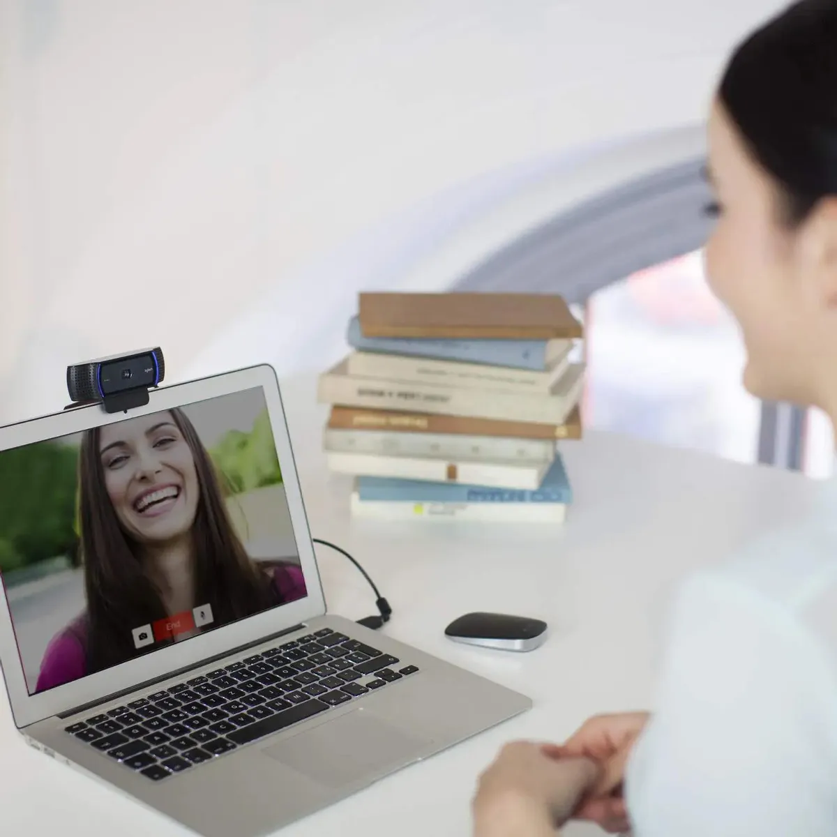 Веб-камера/ Logitech  Full HD 1080p  Pro Webcam C920, USB 2.0, 1920*1080, 15Mpix foto, Mic, Black