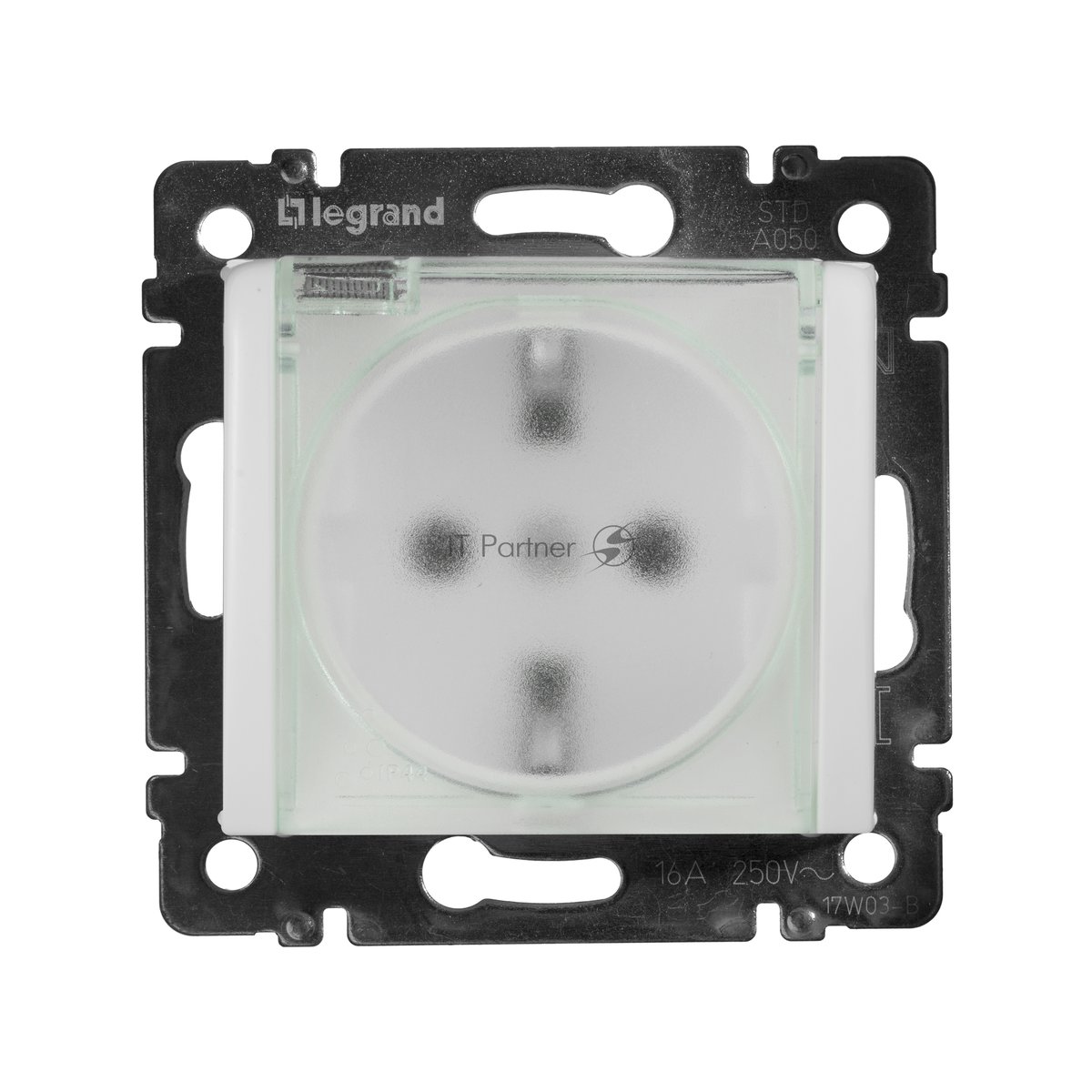 Розетка Legrand Valena 774220 влагозащищенная IP44 с заземлением с крышкой и защитными шторками (белая)