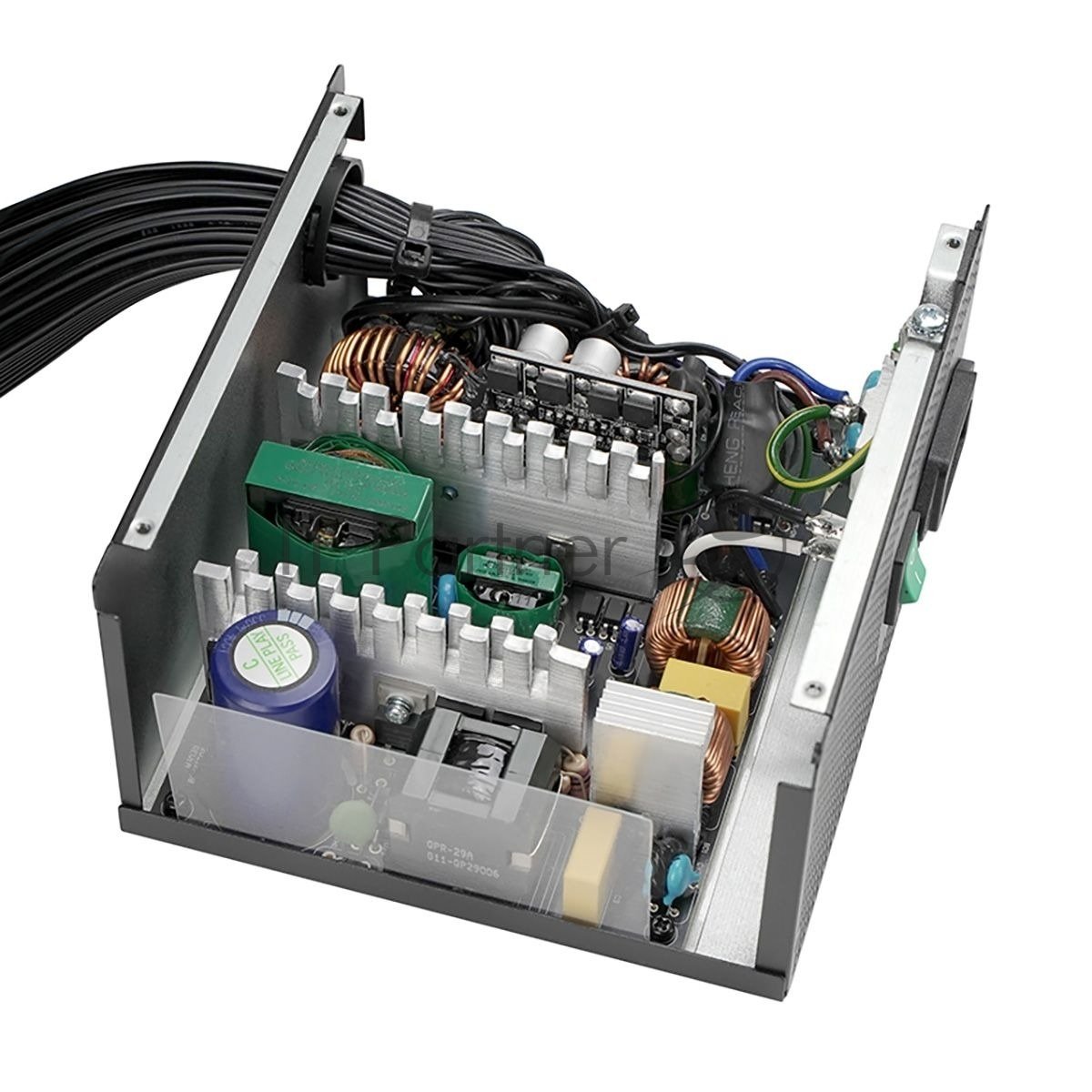 (Поврежденная упаковка) Блок питания Deepcool/GamerStorm PK550D, 550Вт, 80 PLUS Bronze, 120мм, черный