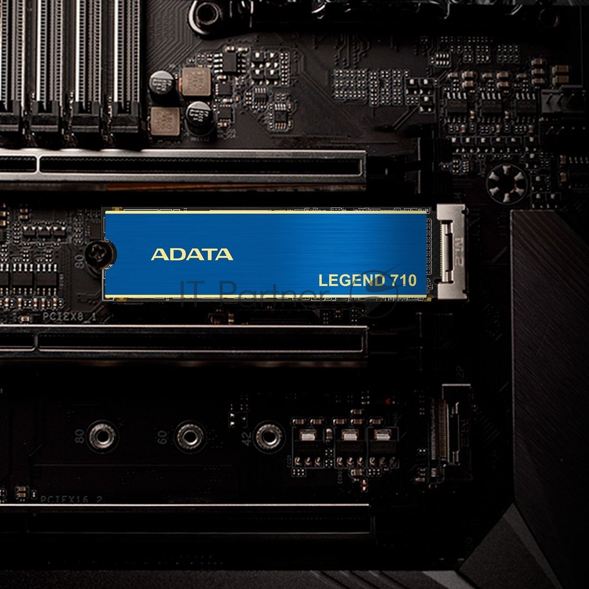Накопитель SSD ADATA LEGEND 710, 512Gb, PCIe 3.0 x4, M.2 2280, NVMe, R/W 2400/1600, с радиатором