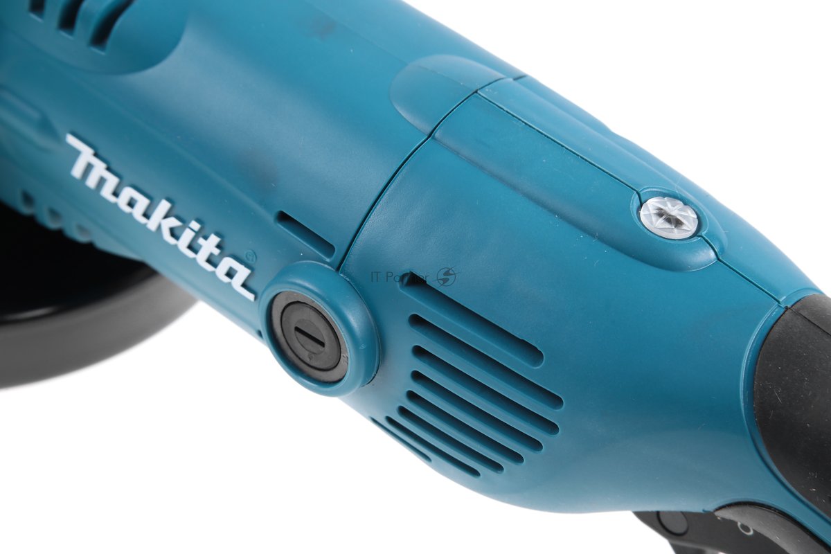 Угловая шлифовальная машина Makita GA6021C 1450Вт 9000об/мин рез.шпин.:M14 d=150мм